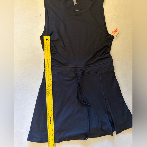 Free People Movement Easy Does It Black athletic mini Dress NWT Sz-L AA1 - Picture 15 of 15